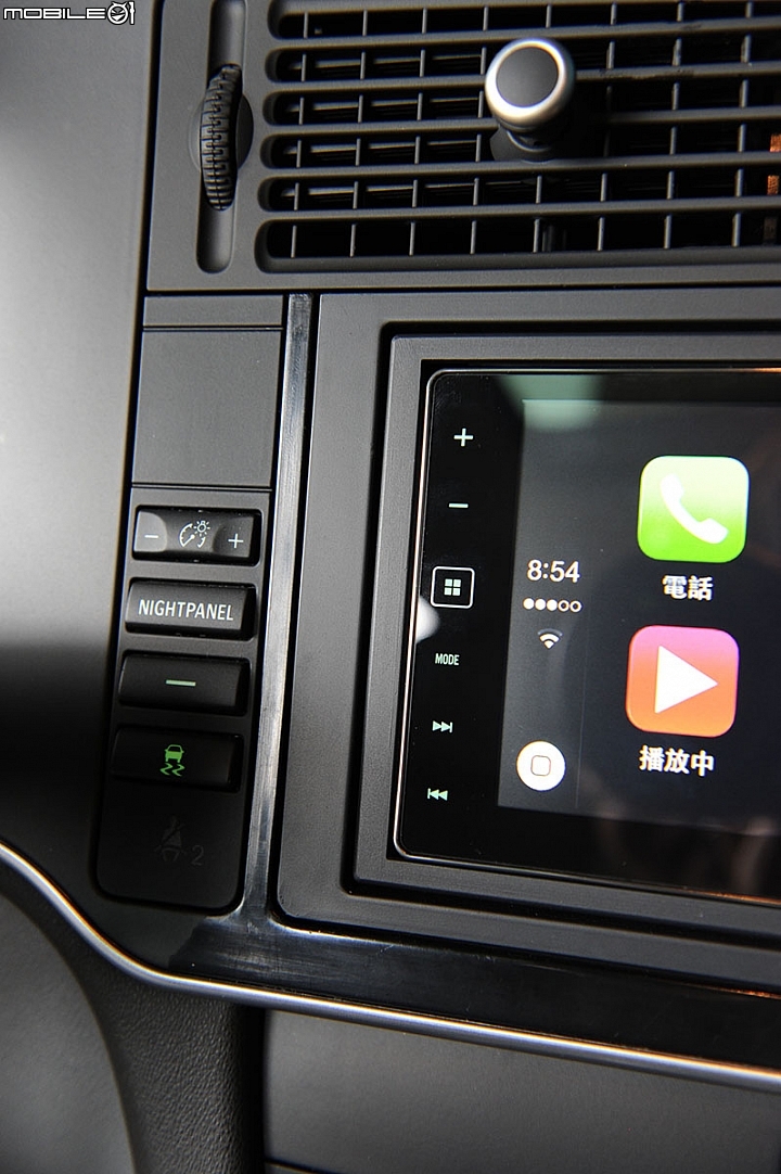 純分享！！！Saab 9-3音響主機大躍進（適用07年之後9-3）......
