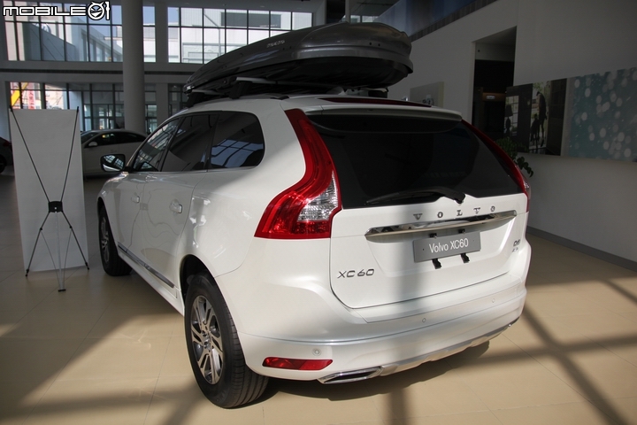 桀傲不馴─《VOLVO XC60 T6 R-Design》試駕體驗與心得分享