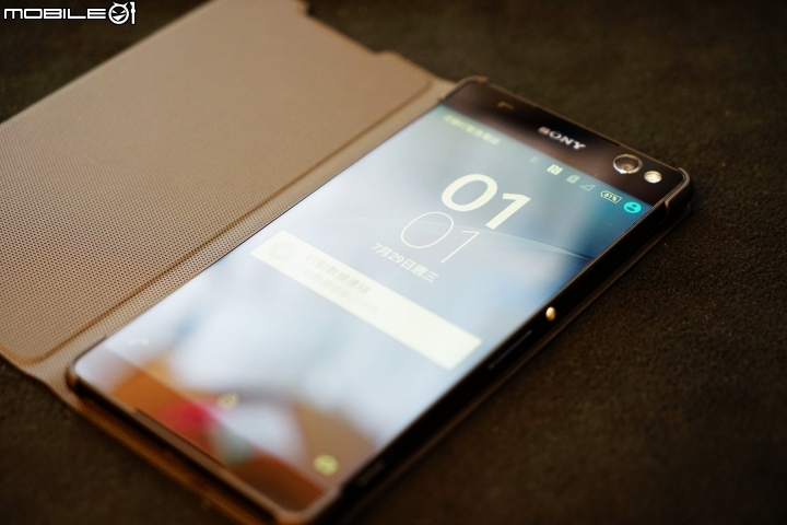 XPERIA C5 ULTRA 大大機，小小開箱