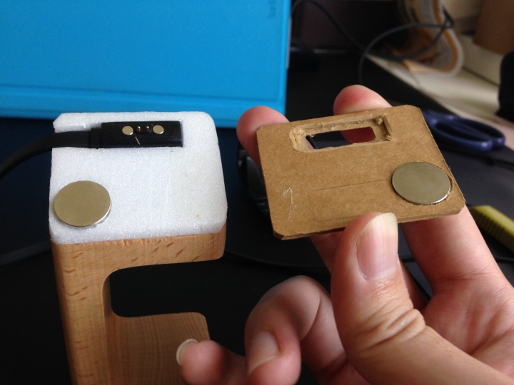 DIY Pebble Time Steel 充電座 / 智慧型手錶座