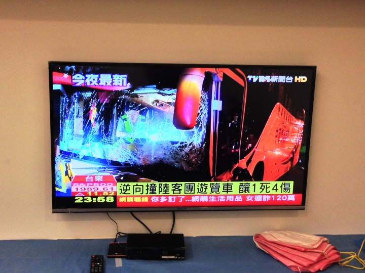 國際牌49CS630W終於送來了~