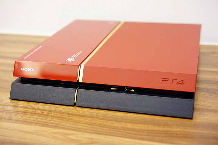 【幻痛】PS4 幻痛機 限量同捆單主機 CUH-1200/1207A 圖 + 文開箱