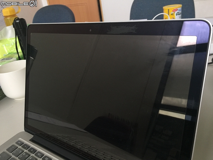 ＧＧ了，我的Macbook Pro Retina掉漆了
