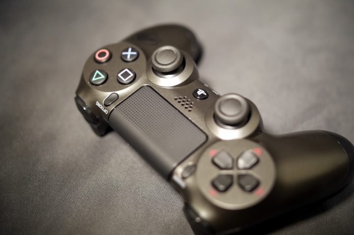 【開箱】PS4 鋼鐵人特仕版