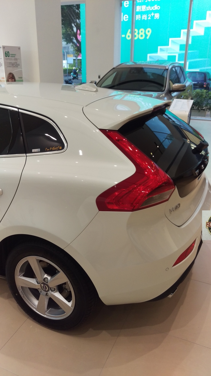 2016年式 V40 T3 小開箱