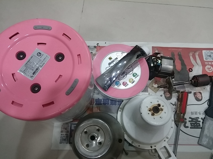 某知名品牌 豆漿機拆解