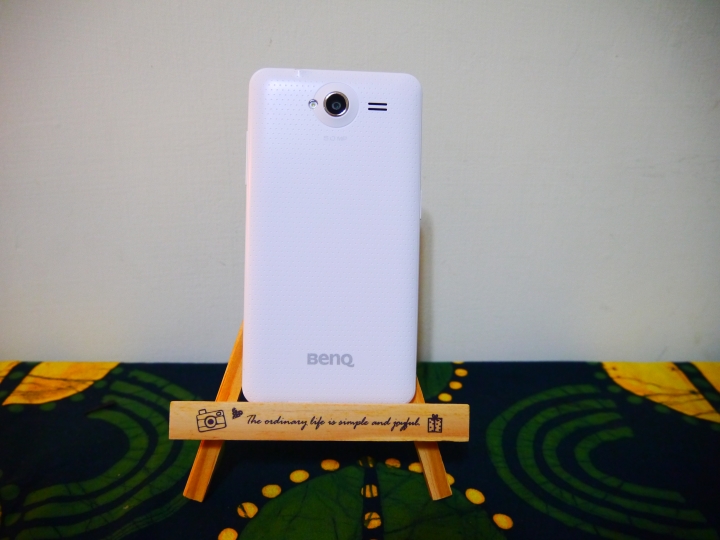 BENQ B505小開箱@送給長輩的智慧型手機