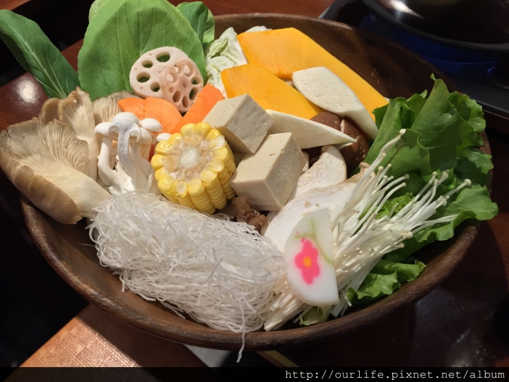台中南屯．養生清甜麻辣香的大牛麻辣燙@武之牛伊甸園麻辣燙(+WIFI)