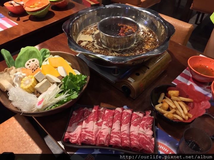 台中南屯．養生清甜麻辣香的大牛麻辣燙@武之牛伊甸園麻辣燙(+WIFI)