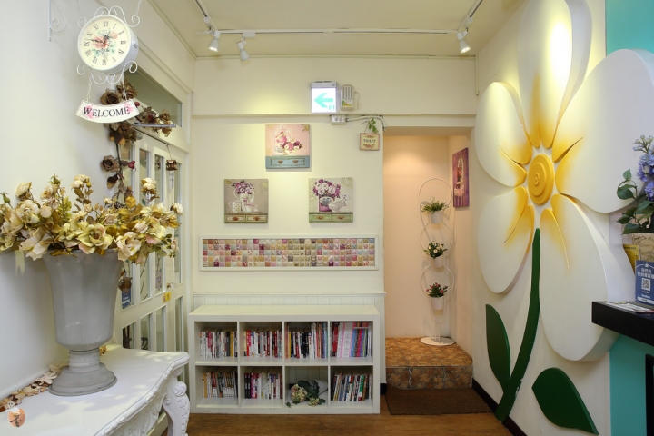 [台北]我的少男時代-西門町Oyami cafe下午茶餐廳,還有鬆餅跟義大利麵  by蛋拔