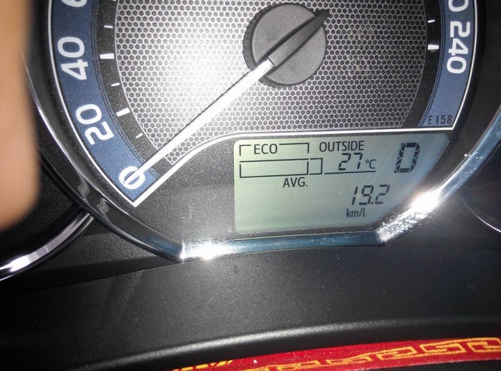 altis交車6週跑7405KM的油耗
