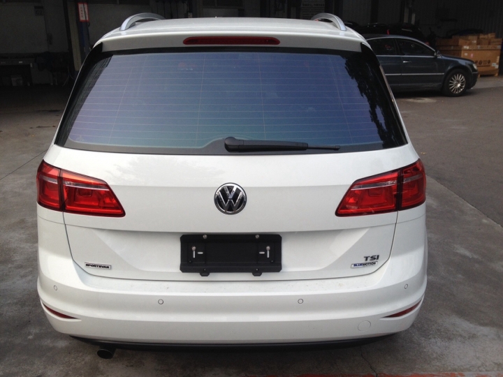 Sportsvan 1.2R版 交車前的照片分享