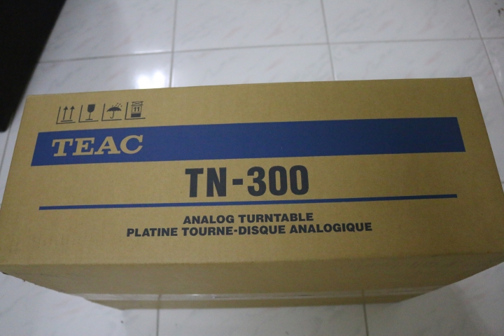 已購買TEAC TN-300(附圖)