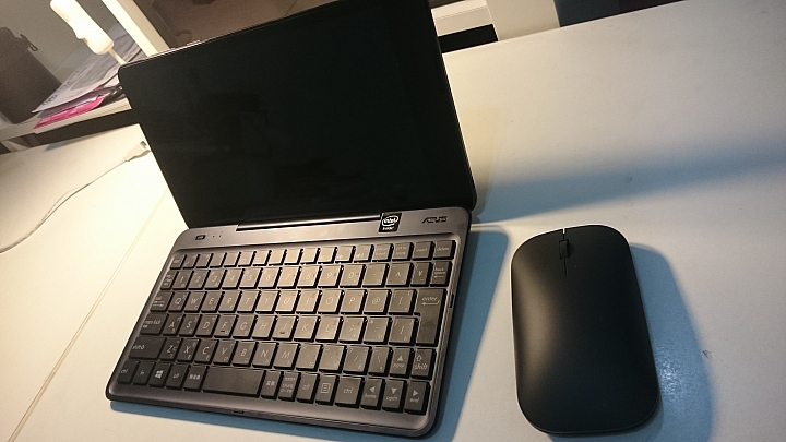 遲很久的ASUS CHI T90 開箱~!