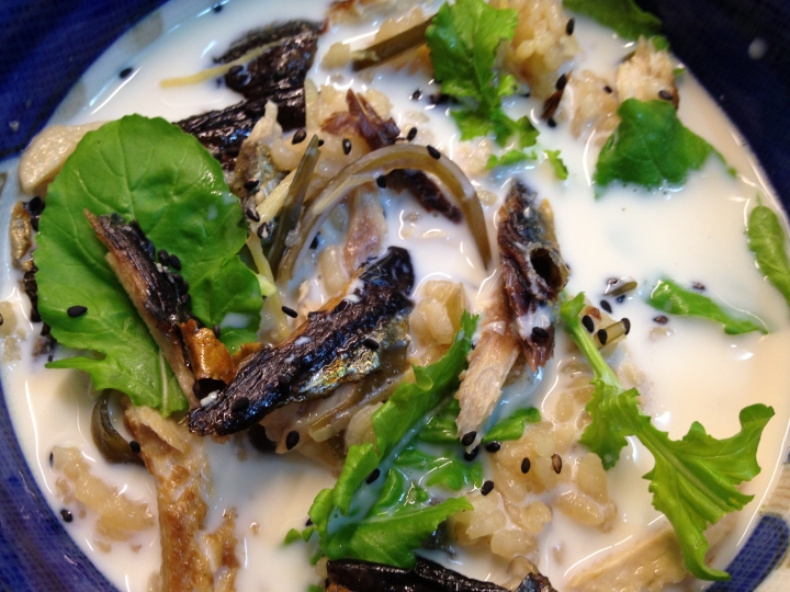 食戟之靈-雜燴風秋刀魚炊飯