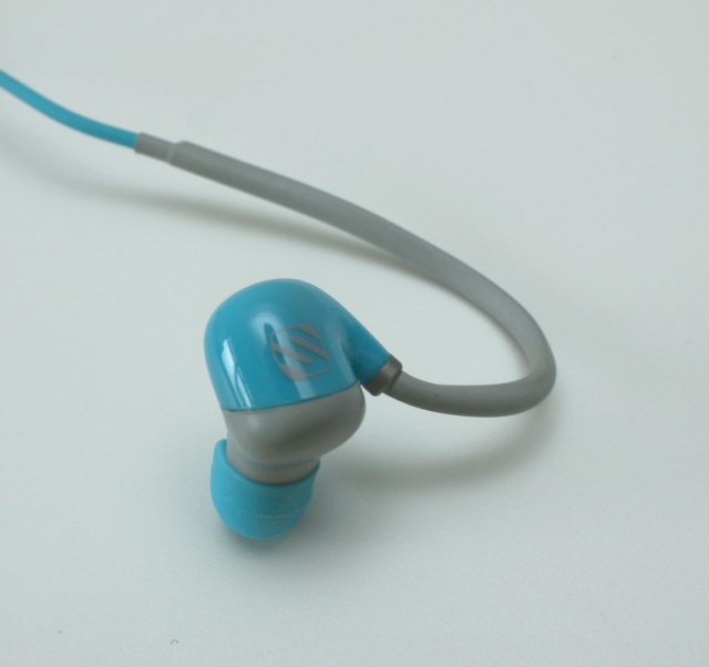 SCOSCHE HFBT200 進化 Sportclip Air HFBT300 藍芽防水運動耳機[開箱分享]