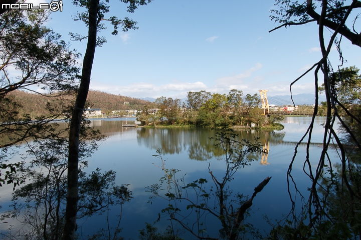 走出房門就能立即擁抱美麗湖景 湖畔莊園