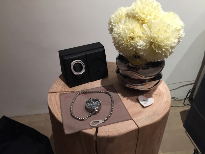 開箱 新品牌Bomberg
