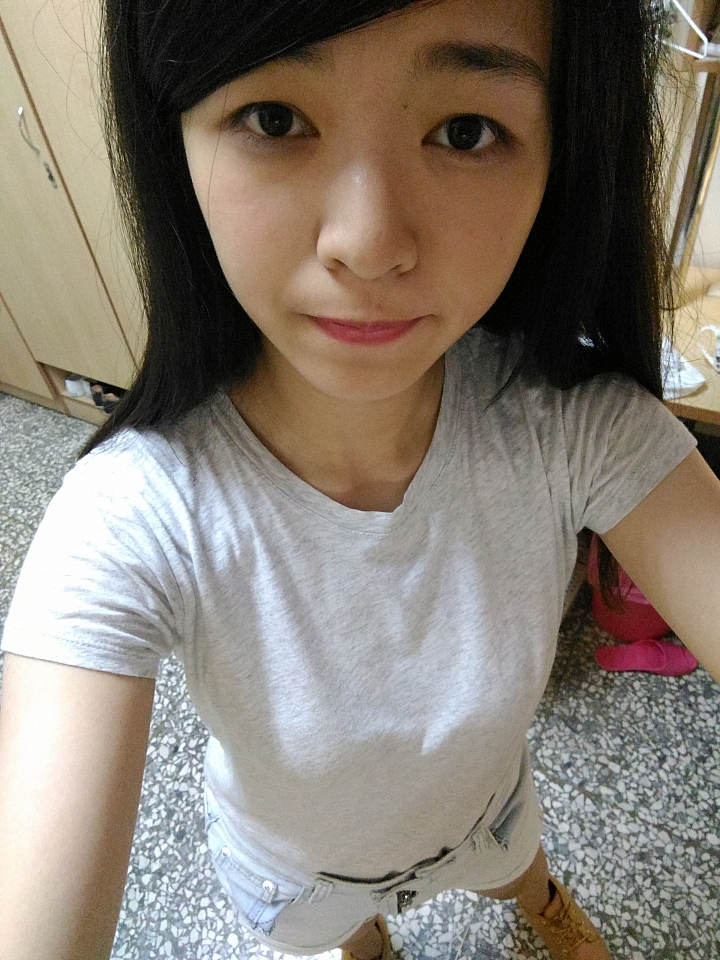 華碩自拍手機Zenfone Selfie開箱分享