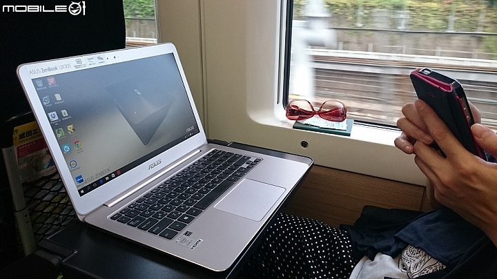 [開箱]剛過門就陪我征戰東京的Zenbook UX305LA i7版蜜粉金~