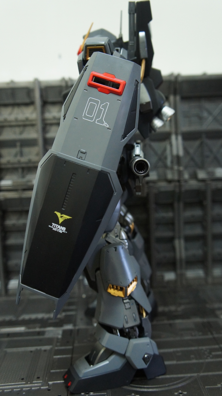 PG 1/60 RX-178 GUNDAM MK-II TITANS