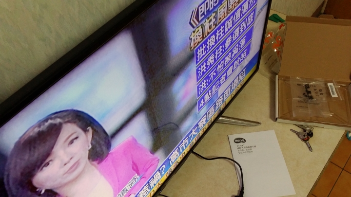 benq 43rh6500中間明顯條線