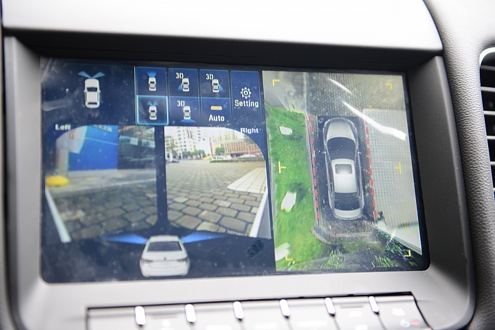 S5 Eco Hyper 1.8T取消了HUD抬頭顯示器，2.0T仍保留。