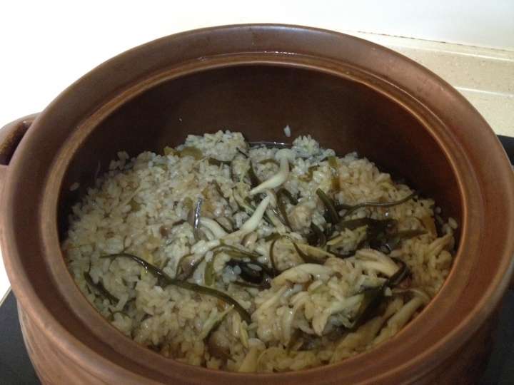食戟之靈-雜燴風秋刀魚炊飯