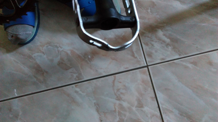 車傷到這樣，大概會折多少?