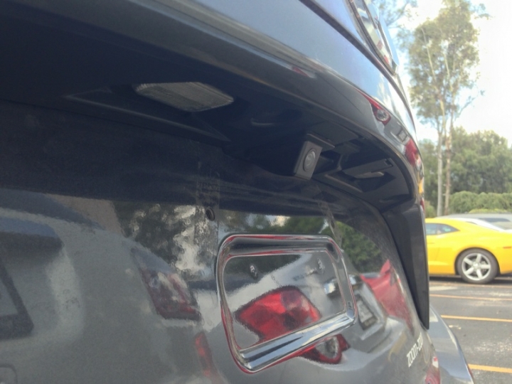 new mazda 3 倒車影像 diy,有大大成功過嗎？