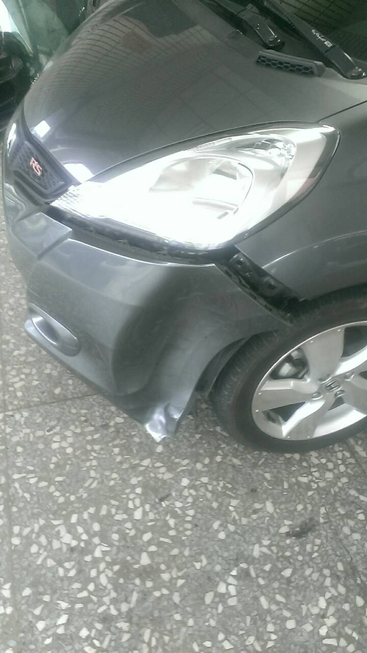 Honda Fit  慘遭毒手後...三重停車連二遇害