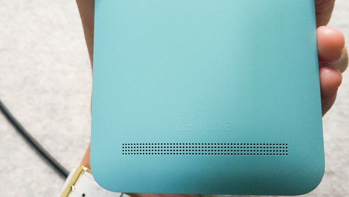 華碩自拍手機Zenfone Selfie開箱分享
