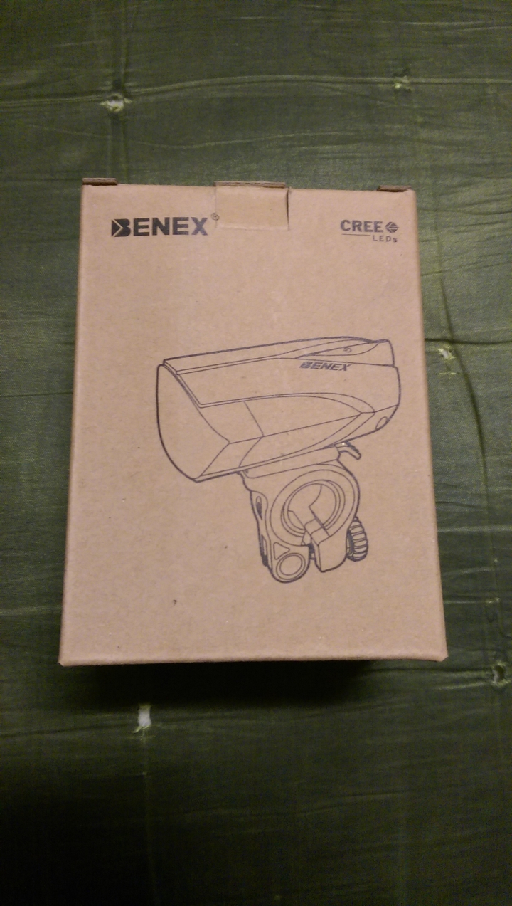 [開箱]BENEX ET-3171-AD 德規K-MARK 全自動化光感自行車前燈 (充電版)