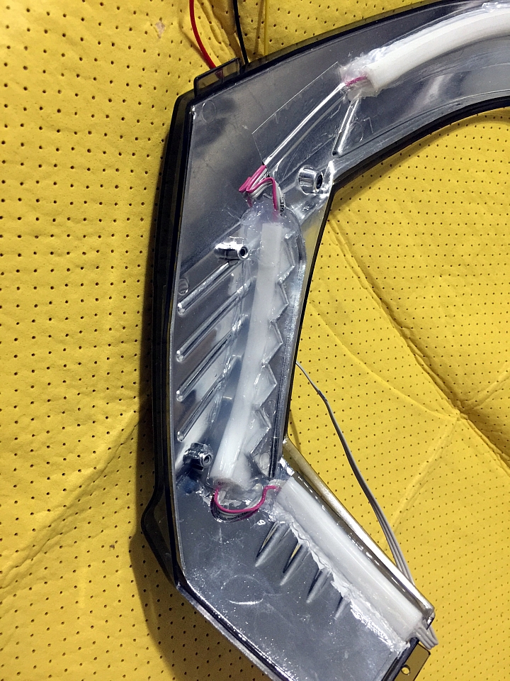 DIY GIVI B37後箱上雙燈LED導光燈條