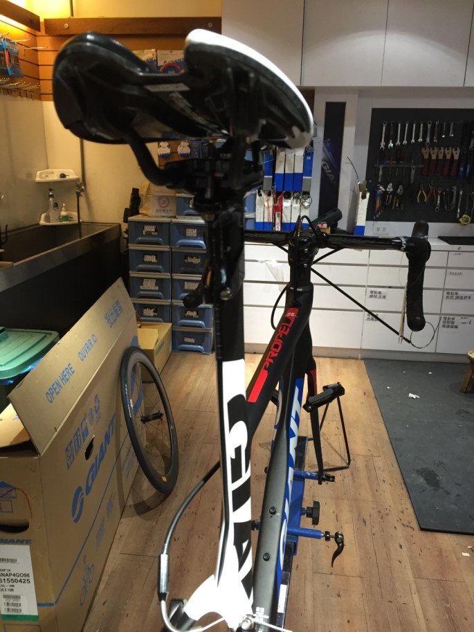 我的人生第一台一級公路車 2016 Giant Propel Advanced SL Team 開箱文