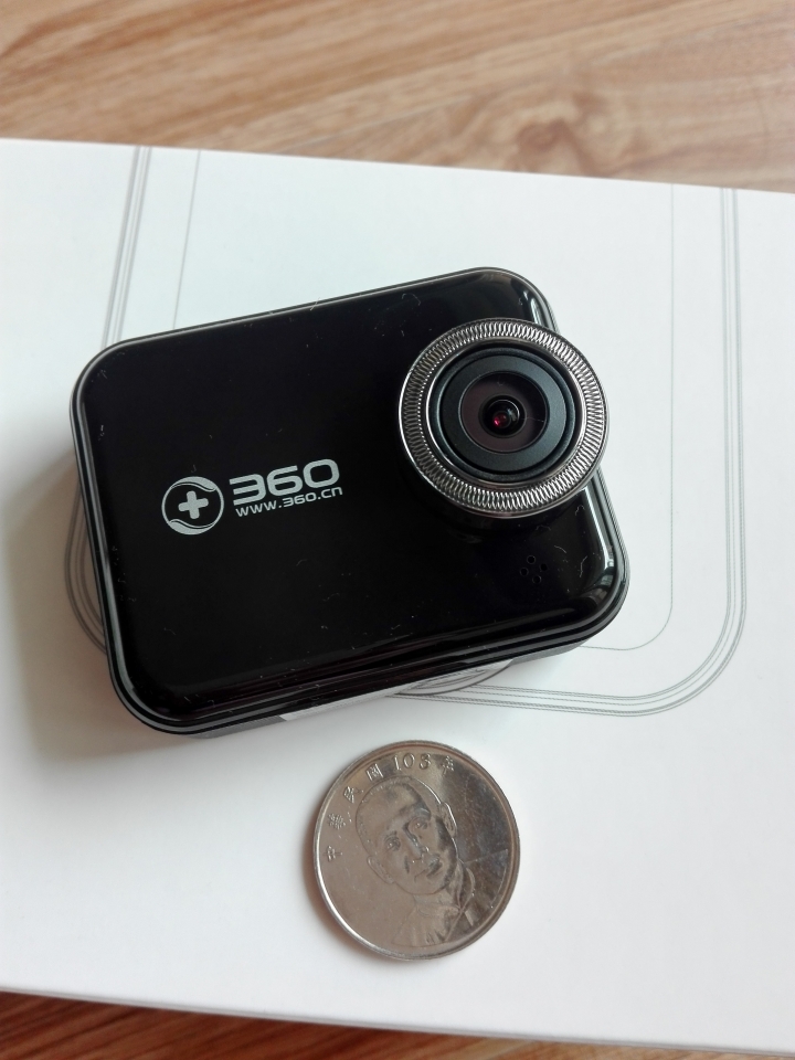 奇虎360行車記錄器開箱
