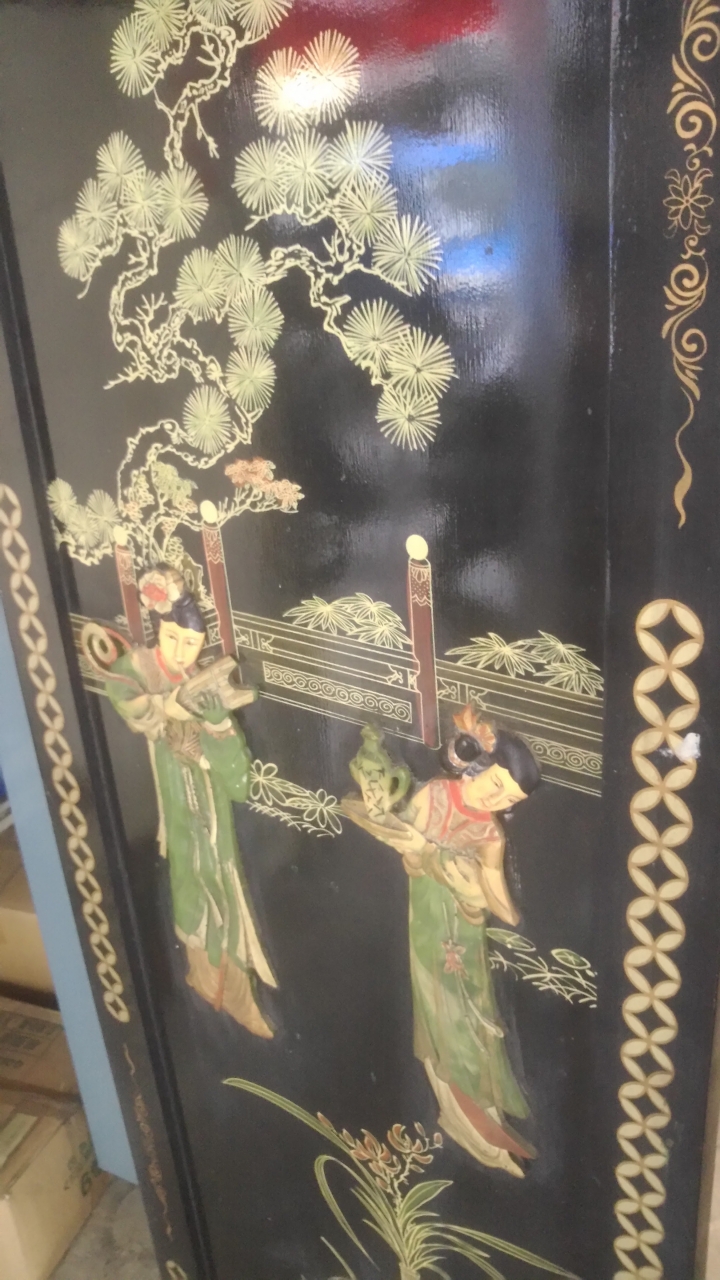 請各位神人大大鑑定一下家裡的舊傢俱