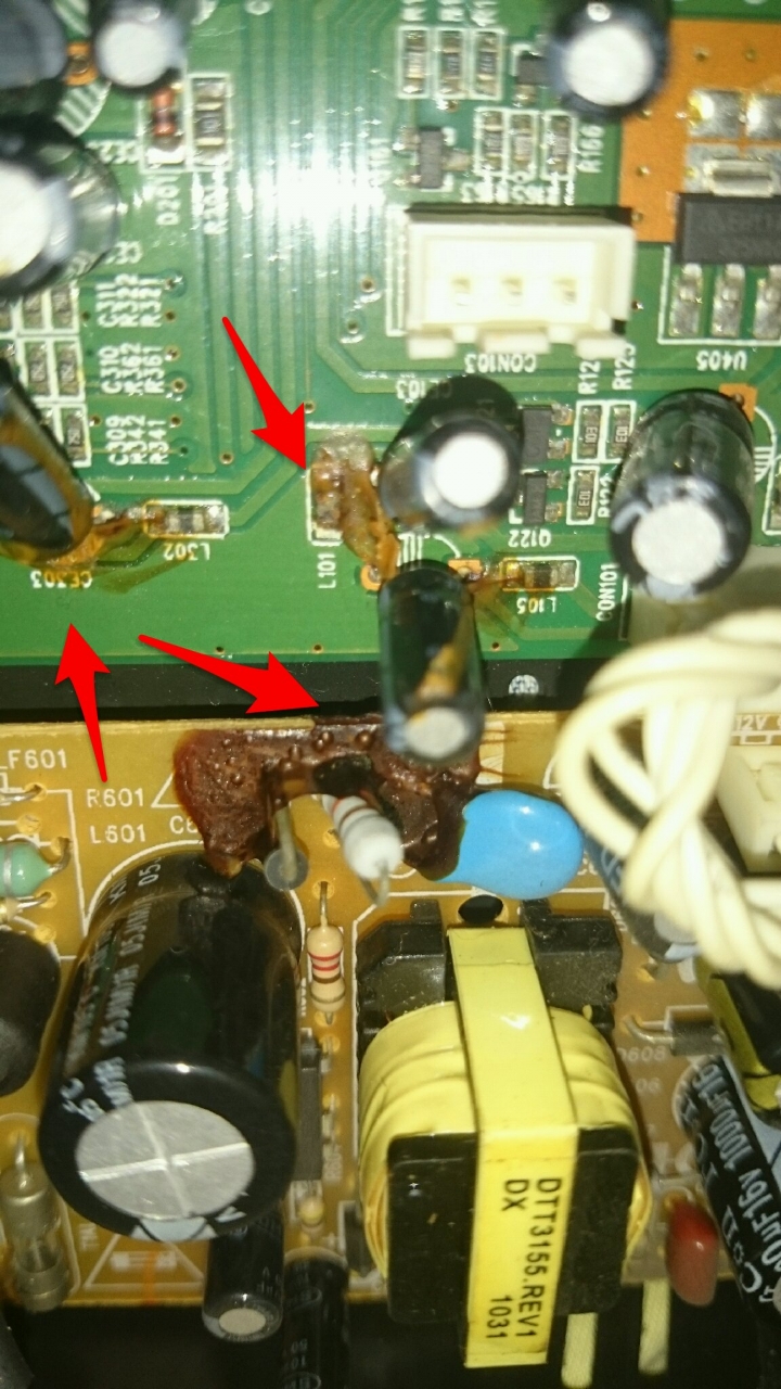 電視盒內部電子零件一問