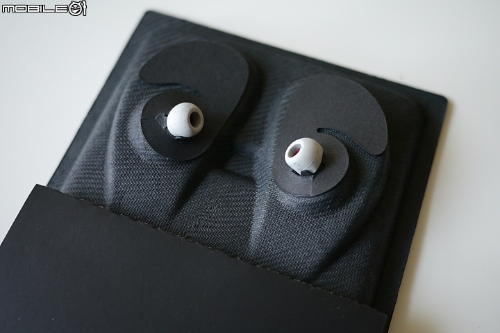 『簡單開箱』 powerbeats2 wireless
