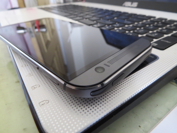 HTC-M8鏡面凸起維修心得