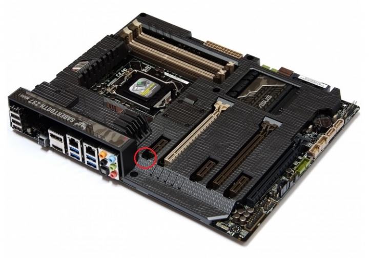 ASUS SABERTOOTH Z97 MARK 1 發現一個問題......散熱裝甲會影響PCIe x1安裝