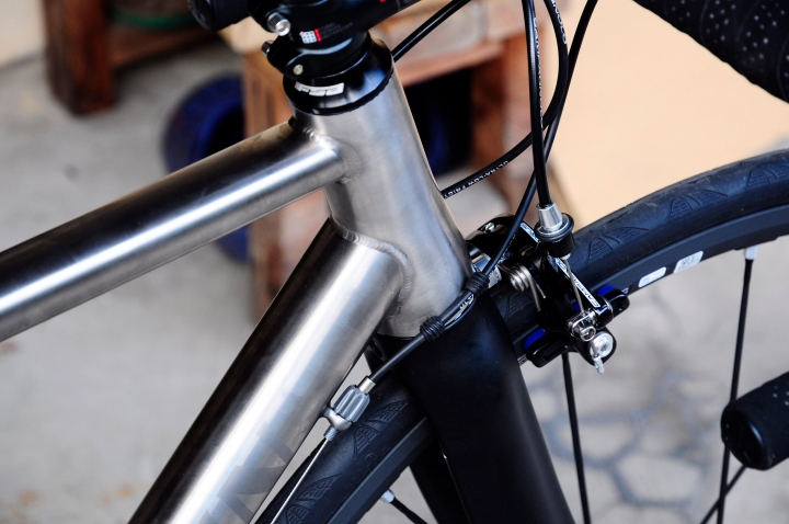 [分享] 第一台夢想車- Dodsun鈦車架+campagnolo chorus+shamal Mille