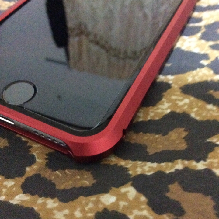 有人iphone6s玻璃保貼不能貼的嗎？