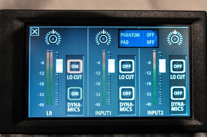 ZOOM Q8 簡單開箱
