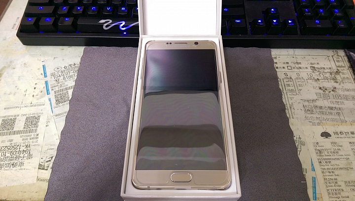多工不變 求新求變 Note5 64G 琉光金 比較開箱XD