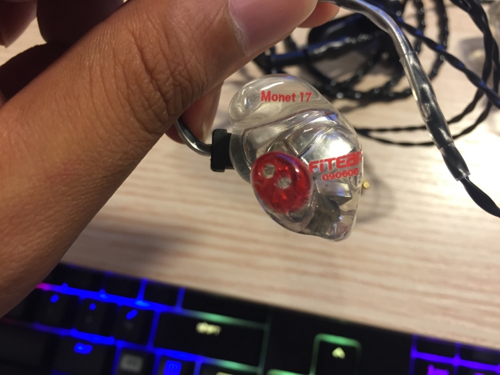 [開箱]Fitear 萌音17(5/8/2016 更新聽感)