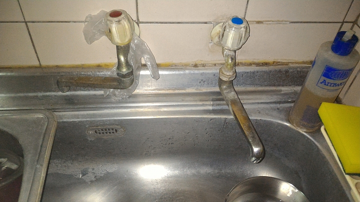 請問水龍頭滴水問題