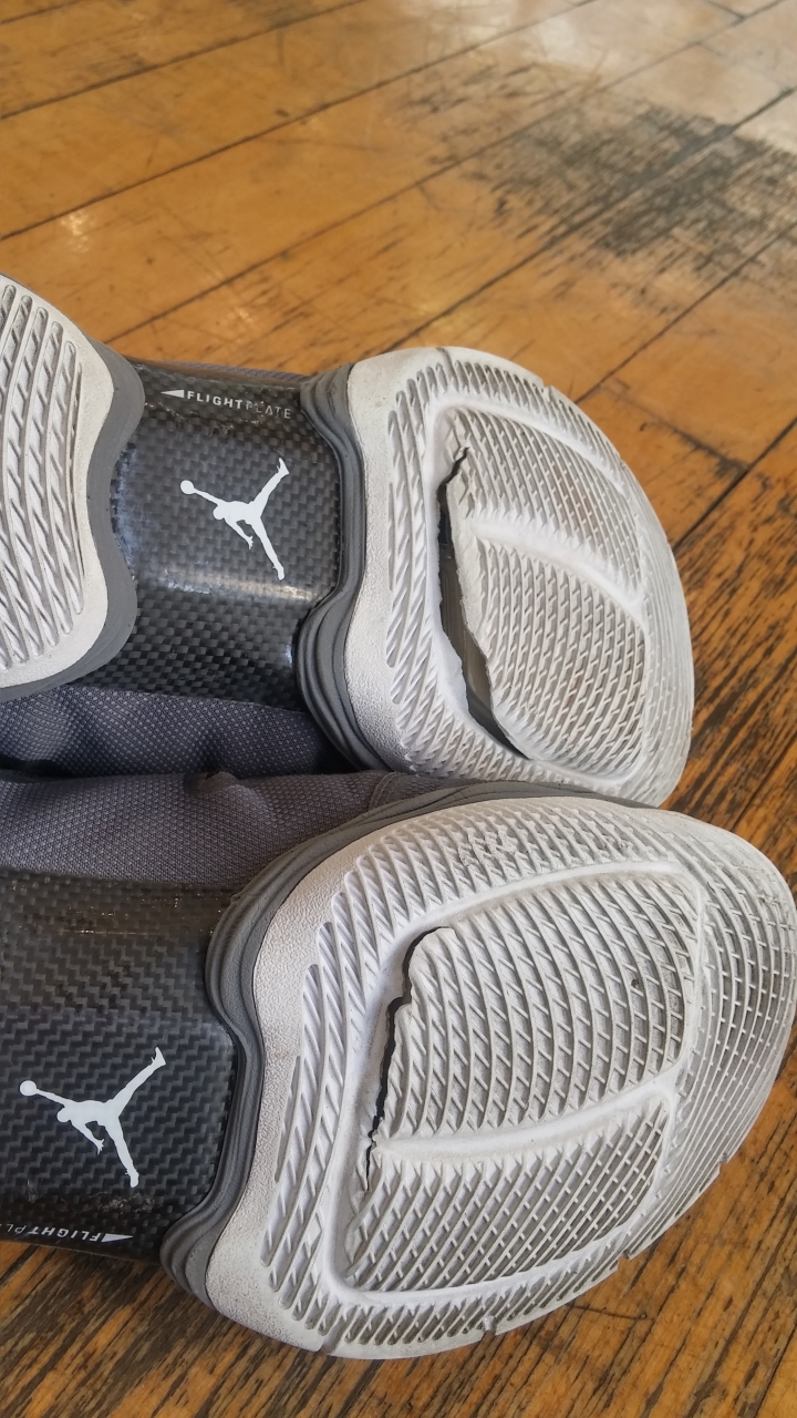 JORDAN 鞋請教