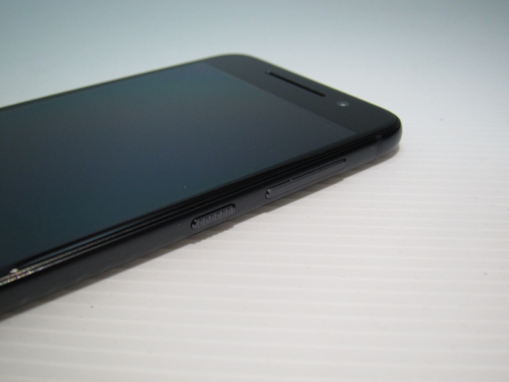 [開箱+測試]版上第一開? HTC ONE A9 炭晶灰 2G/16G