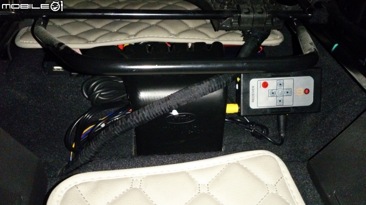 [詳細開箱-11/03補充] Kuga 安裝 ORO W408B 整合型內胎壓偵測器，搭New Kuga Plus1